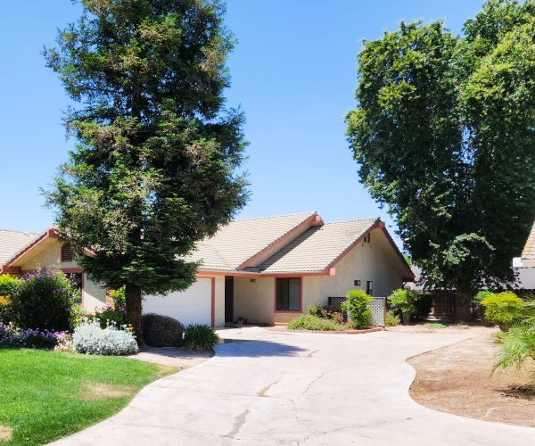 5237 E. Lyell #102 Fresno, Ca. 93727